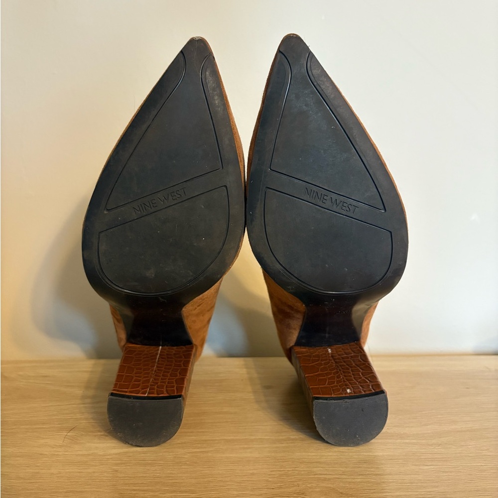 Nine West Women's Brown Suede Heels - Picture 3 of 5